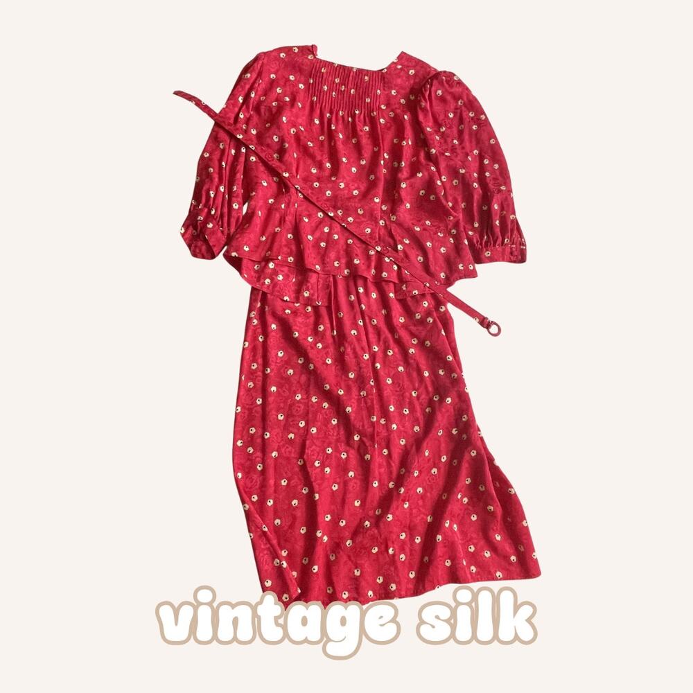 MAGGY LONDON 100% silk 3-piece set, blouse skirt belt, red floral, size 12